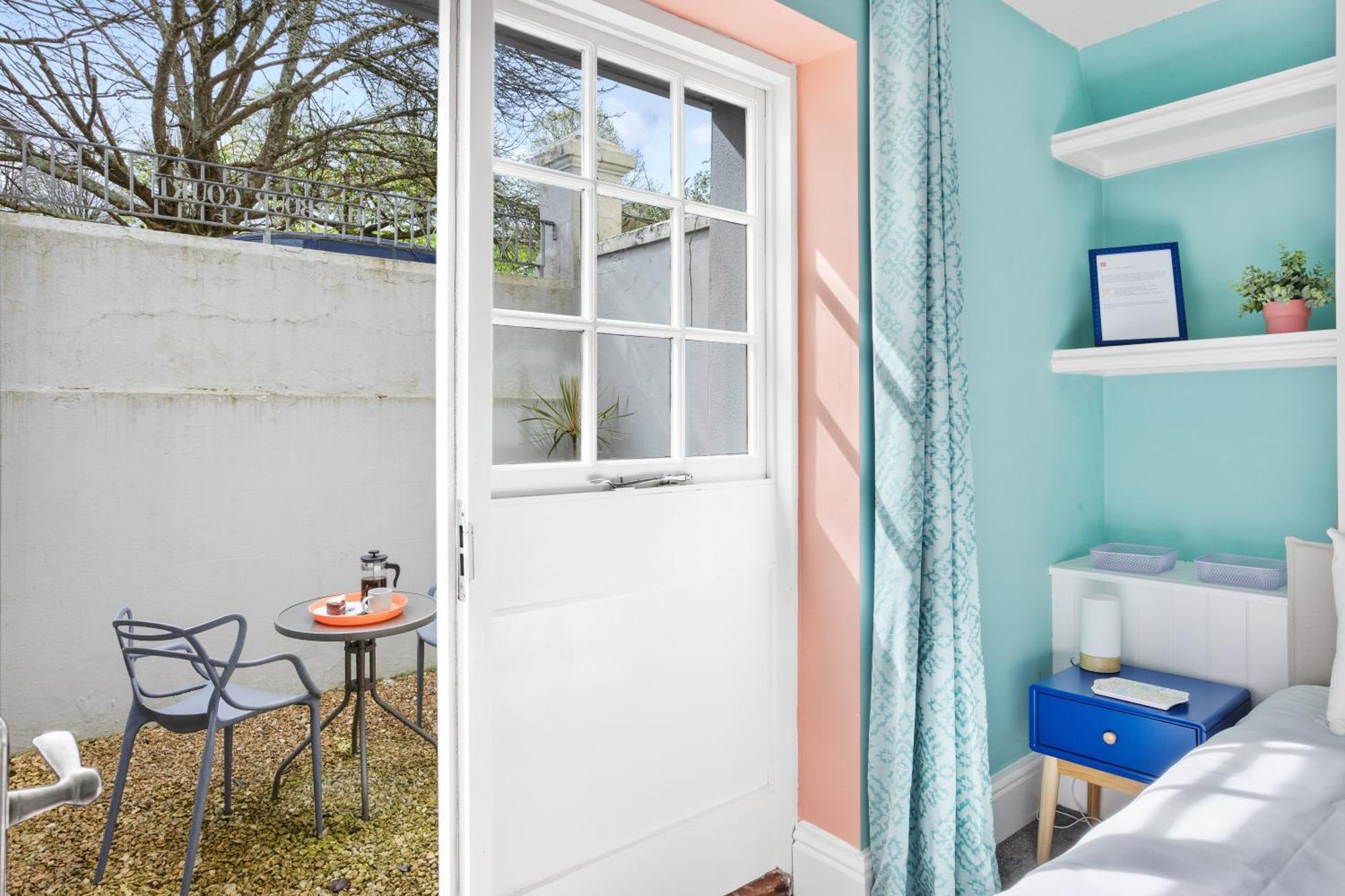 Harbour Court Plymouth - Free Parking - Tucked Away On The Barbican With Courtyard - By Ocean City Retreats المظهر الخارجي الصورة